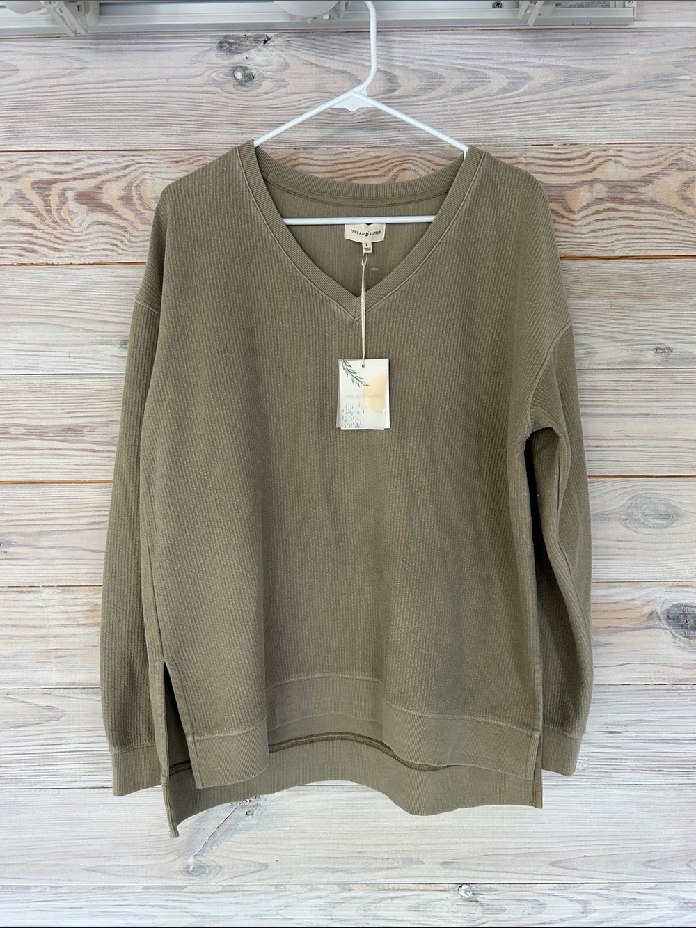 NWT Thread & Supply Olive Green Waffle V-Neck Top Size L